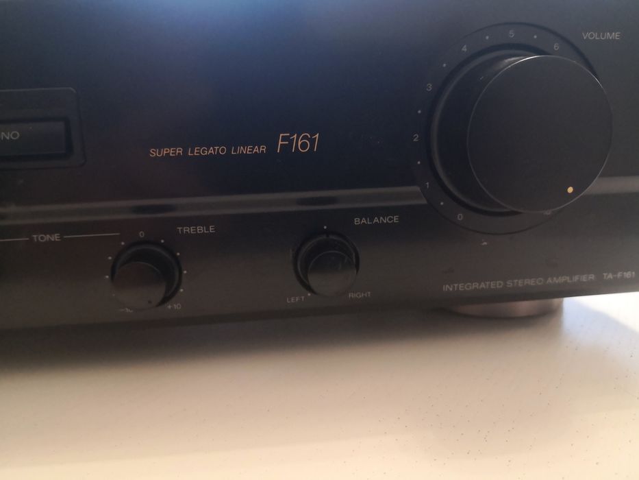 Wzmacniacz sony F 161 stan   bdb