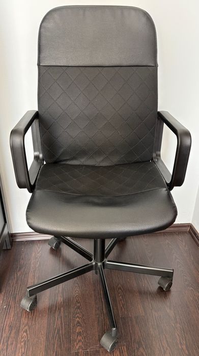 Fotel Biurowy Regulowany