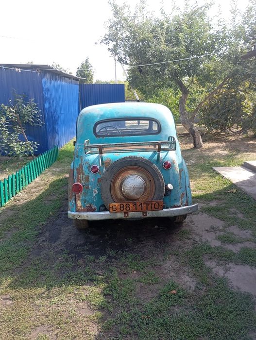 Легендарний Москвич м-400