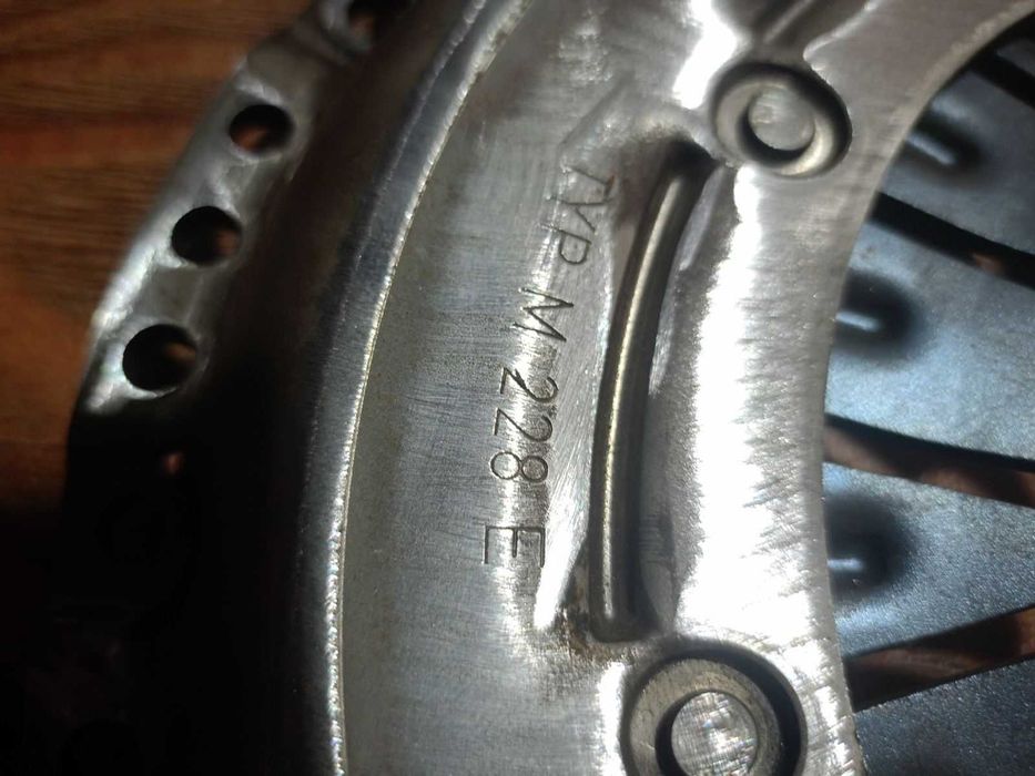 Демпфер комплект зчеплення VW T5 1.9TDI 03-09 SACHS 2290 601 059 UA61