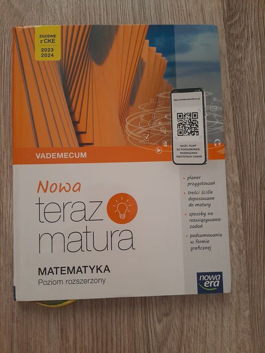 Książka maturalna-matematyka pr