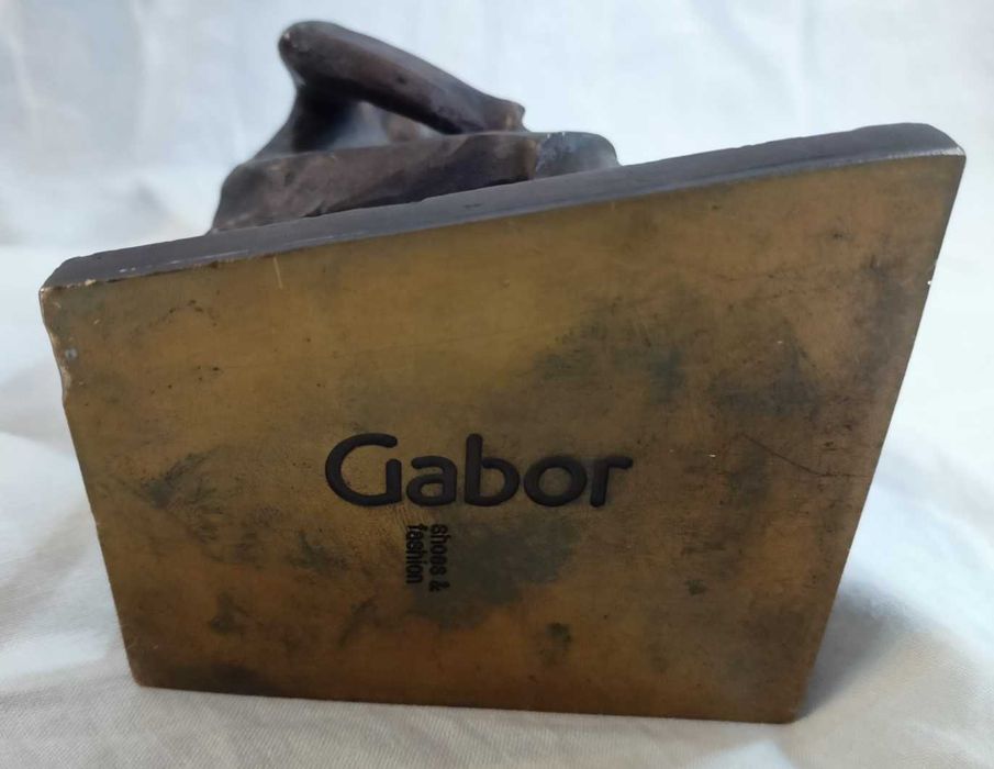Estatueta Bronze Gabor