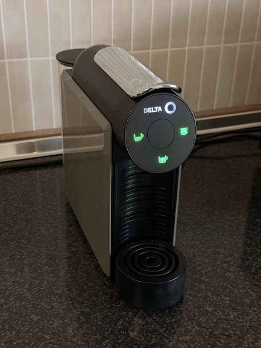 Maquina de cafe Delta