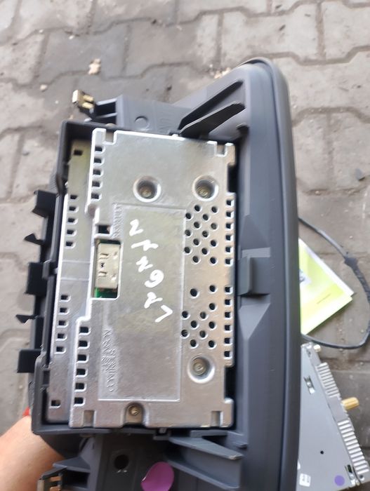 Radio renault laguna z kodem