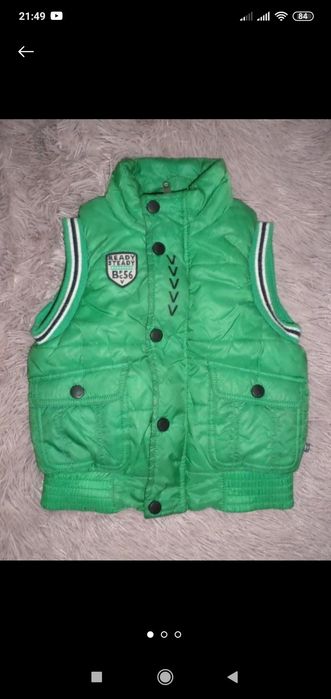Жилетка безрукавка на рост 92