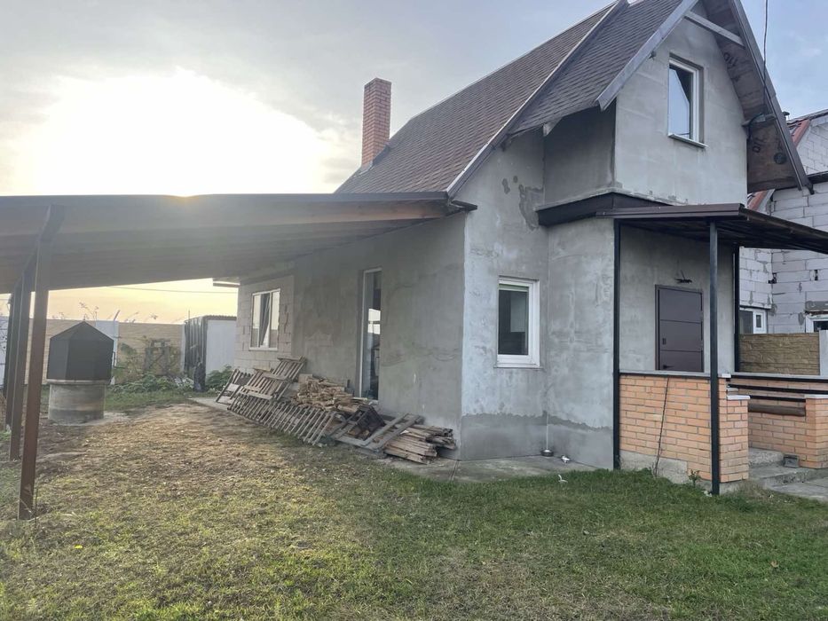 Продам будинок під Києвом