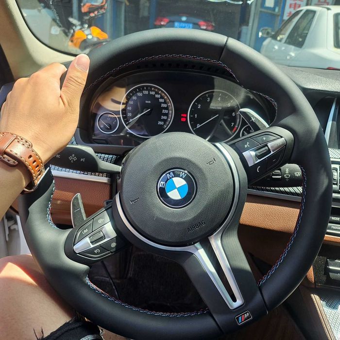 Volante BMW Pack M