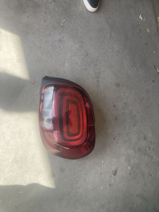 Farol farolim traseiro esquerdo citroen c3
