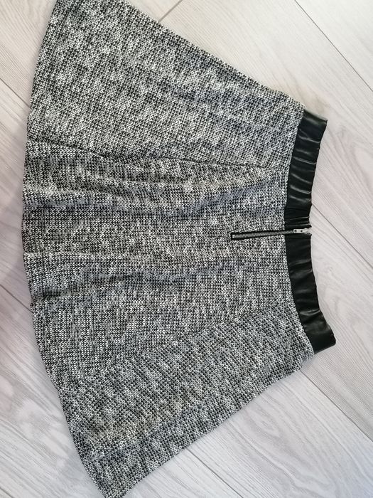 Sprzedam spódnice rozm. M