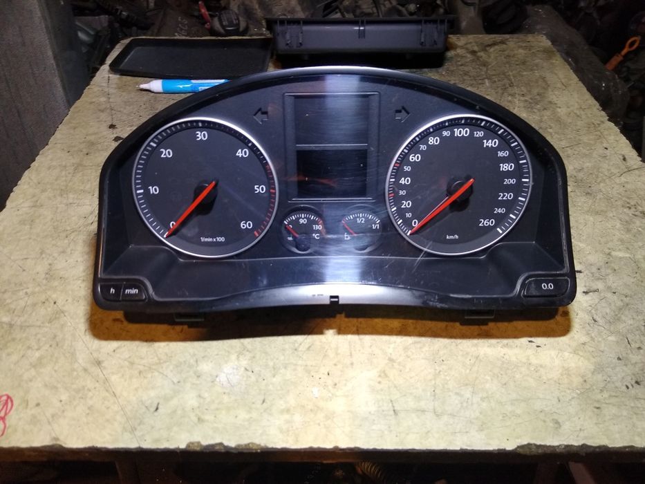 Licznik VW Golf V 1.9tdi 2.0tdi oryginał Europa