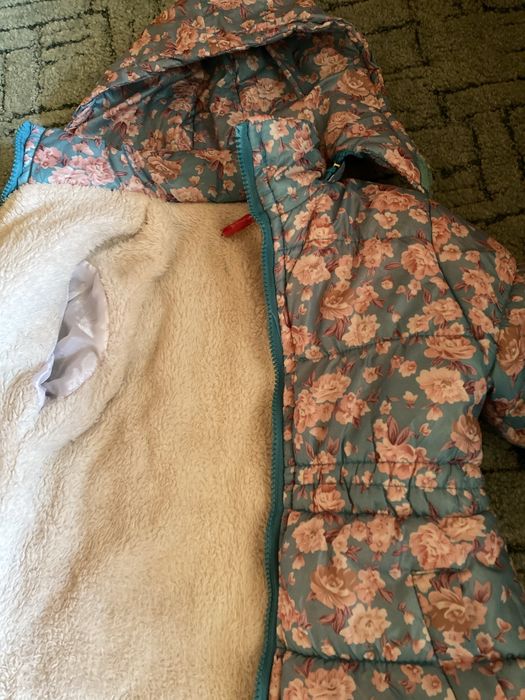 Курточка , костюм , угги 104-110