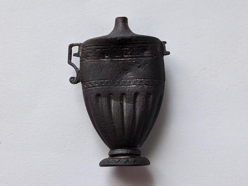 Флакон духів або ароматних масел 19-20 ст.