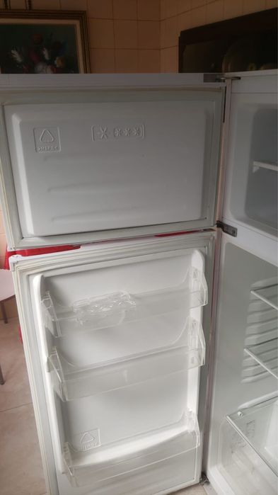 Frigorifico Kunft 206 litros