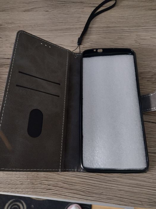 Etui z klapką Motorola g30