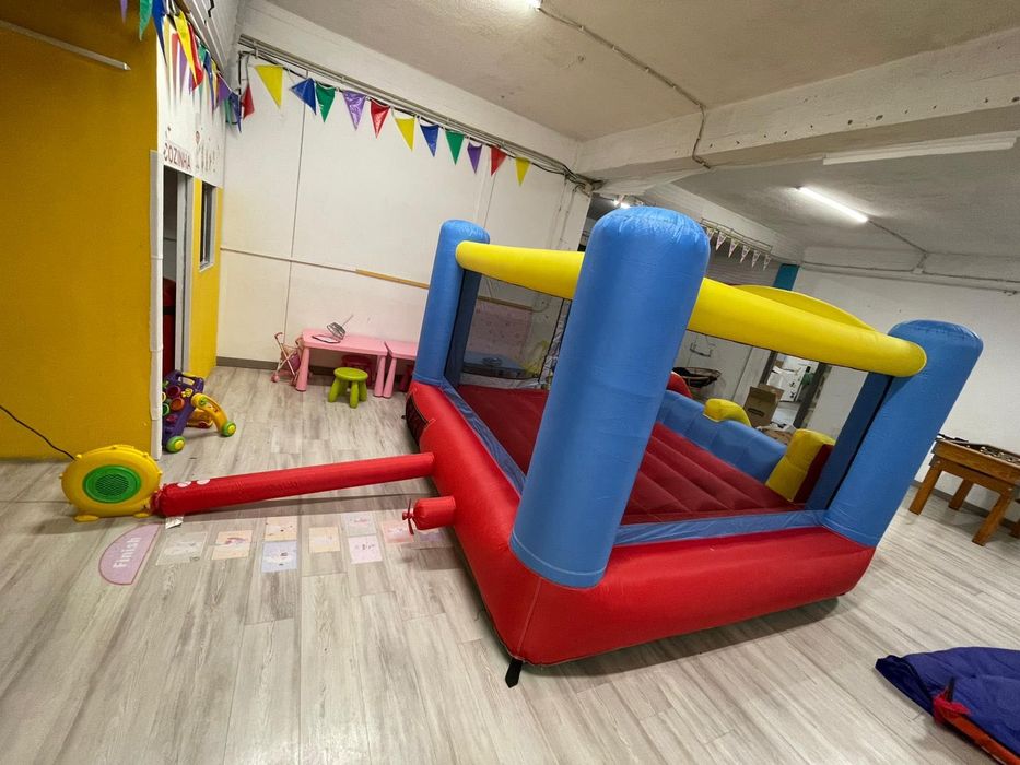 Insuflável novo na caixa