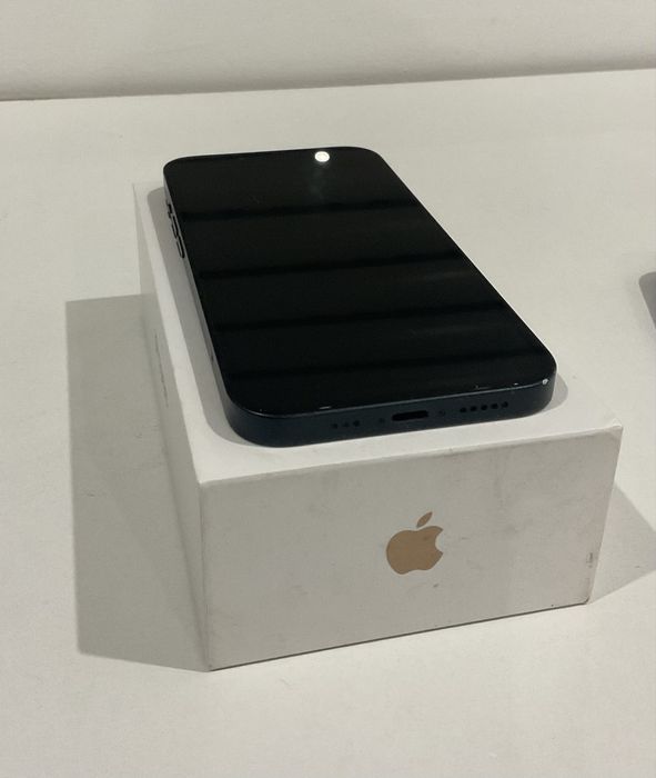 iPhone 13 128gb Very good condition!64332160945410123