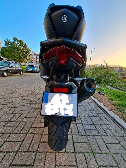 Yamaha Tmax 560 Tech Max como nova Nacional