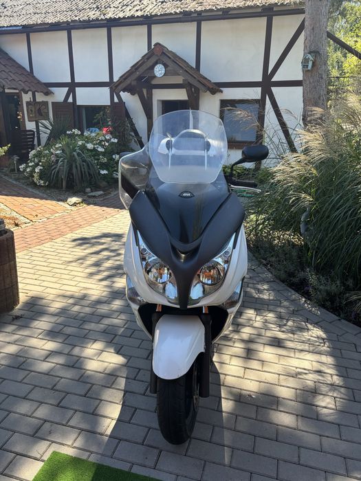 Skuter Honda SW T400