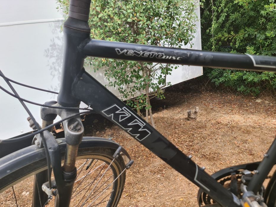 Bicicleta KTM Veneto Disc