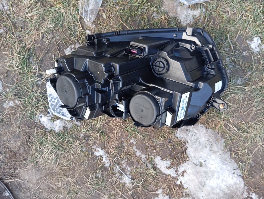 Lampa reflektor prawy przód Dacia Duster II 2 LED Oryginał Europa