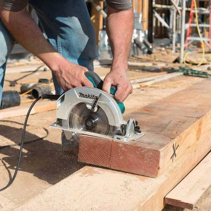 PIŁA TARCZOWA Pilarka Z Prowadnicą Profesjonalna 1600W MAKITA HS7611