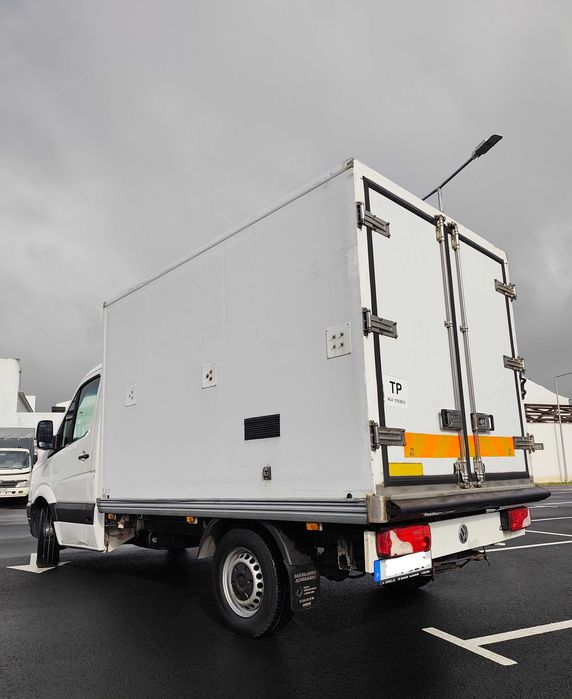 Volkswagen Crafter 2.0TDI c/caixa isotérmica 2013