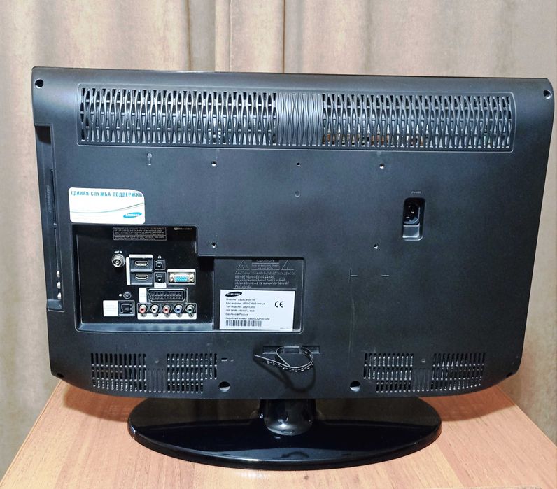 Телевизор Samsung LE26C450E1W, б/у, на запчасти