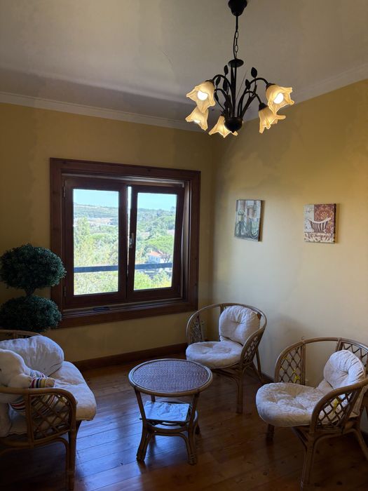 Quartos com muita luz natural disponível para arrendar