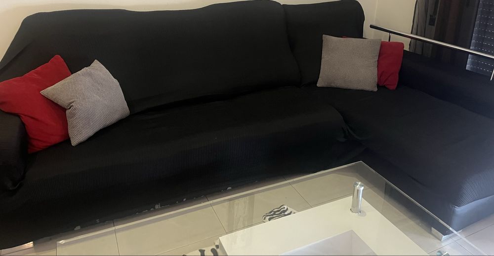 Sofá de 4 lugares com chaise long