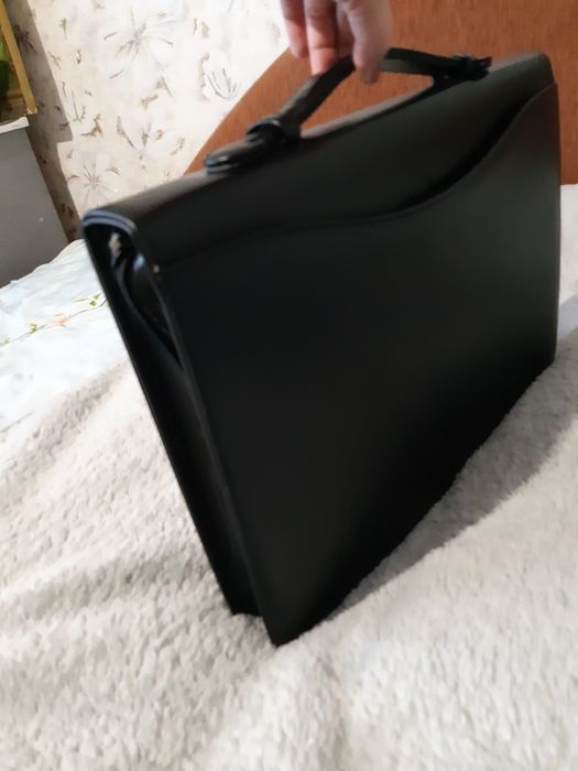 Кожа . натуральная 2400 гр Германия