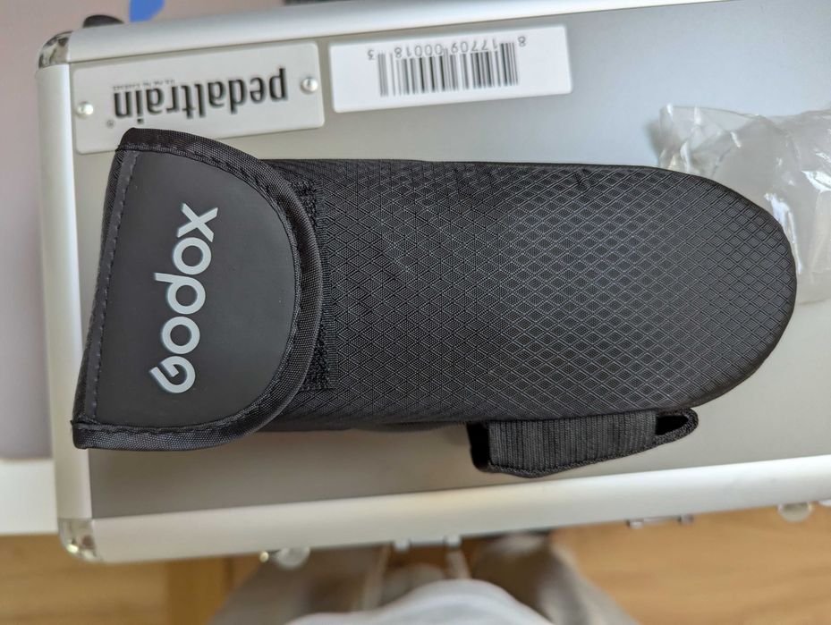 Lampa błyskowa Godox V1 Pro do Sony flash
