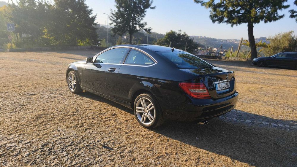 Mercedes c220 coupé — photo 5