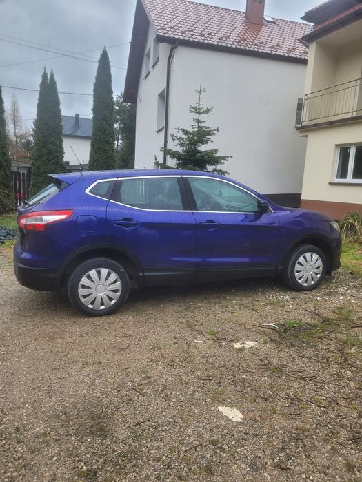 Nissan Qashqai 1.2 benzyna uszkodzony  zamiana