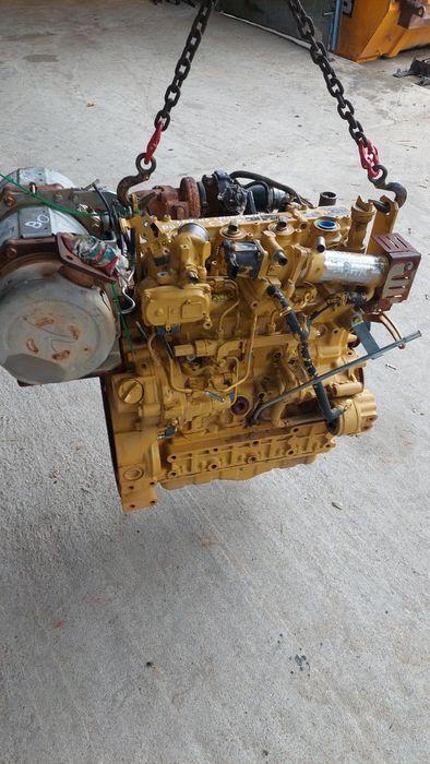 Silnik cat 3.3 kubota 3007