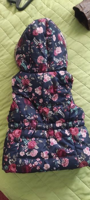 Безрукавка жилетка для дівчинки