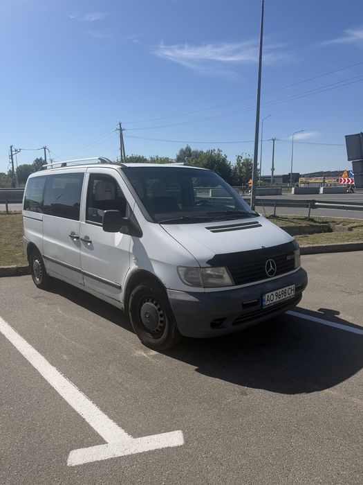 Мерседес Віто пасажир