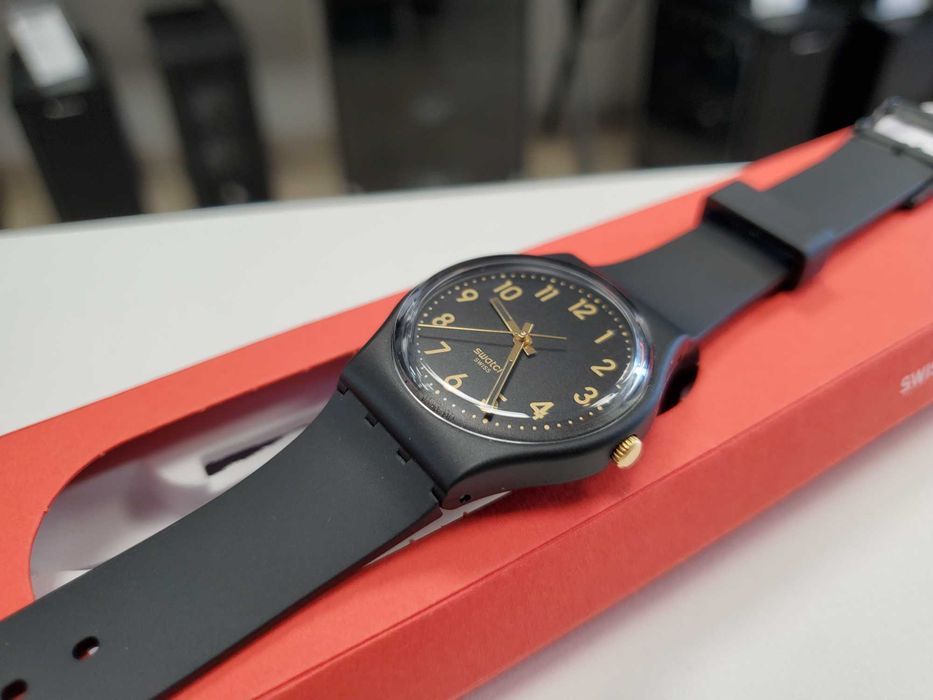 Zegarek damski Swatch Golden Tac GB274