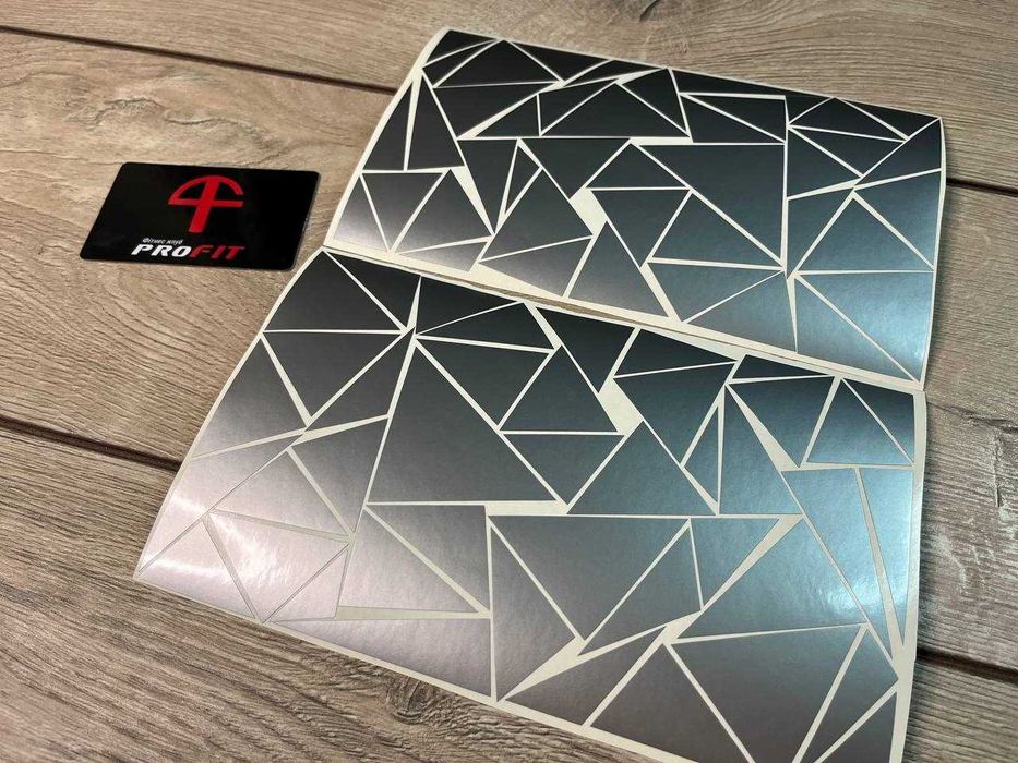 Треугольники камуфляж на мото пластик соти мотоцикл на бак