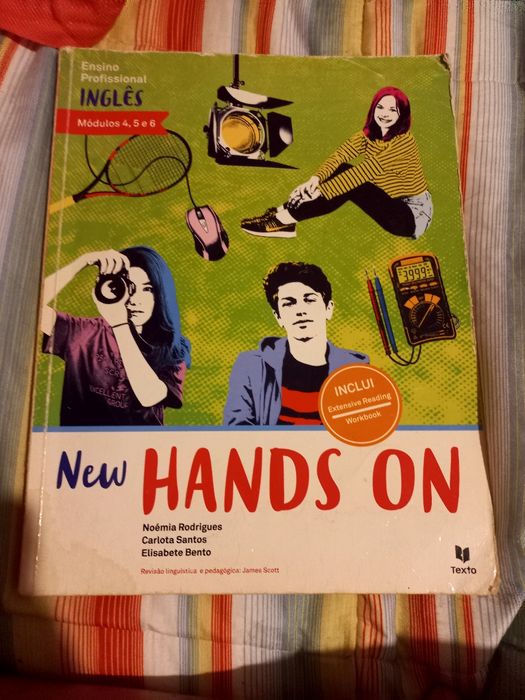 Livro de inglês de ensino profissional