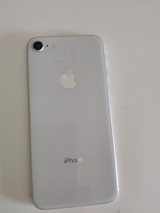 iPhone 8 branco 64 GB