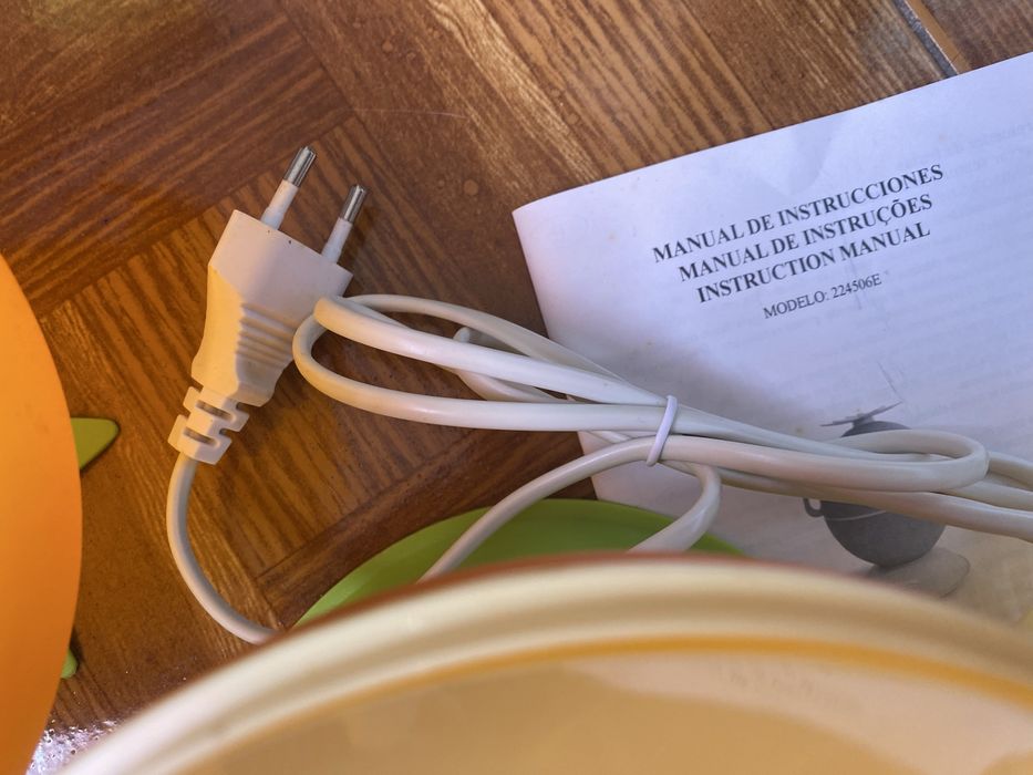 Espremedor eletrico NOVO