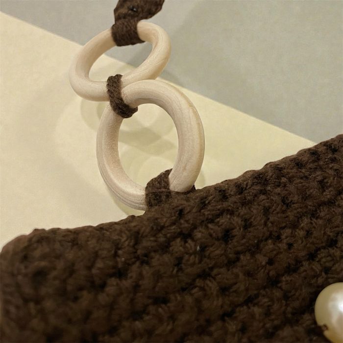 Bolsa artesanal em crochê – peça única