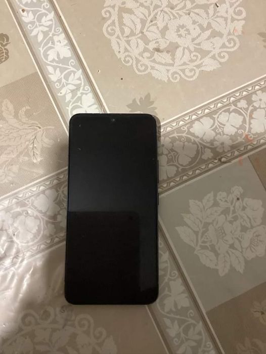 Vendo Samsung galaxy s22 (negociável)