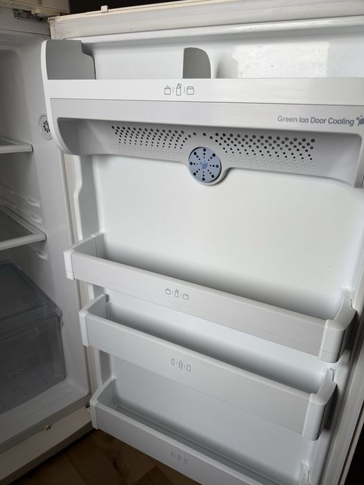 Холодильник LG двокамерний GR-R562JVQA