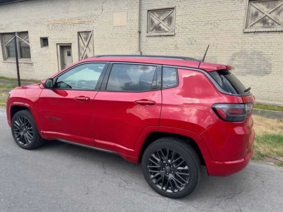 Jeep Compass      2022