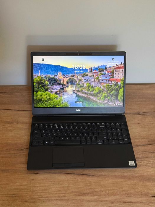 Laptop Dell Precision 7550 i9 RTX 4000 32GB RAM 1TB SSD Windows 11 Pro