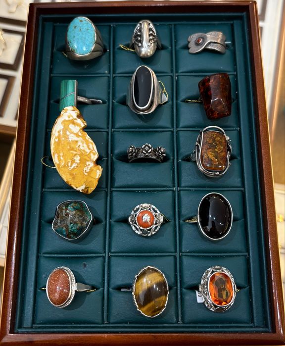 Srebrny pierścionek z Naturalnym Rubinem