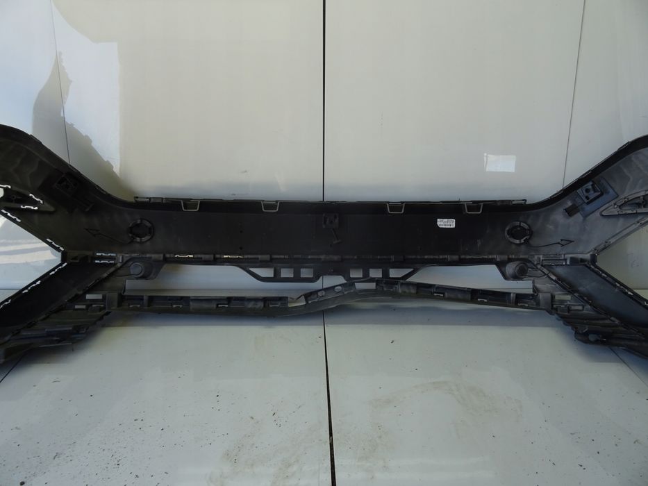 zderzak przód vw touareg 3 iii r-line 760 18- oe