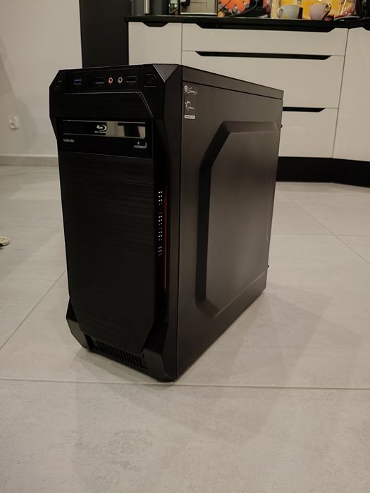 Płyta główna JINGSHA X99 D4 LGA2011 + Xeon E5-2640v3, obudowa, Blu-Ray