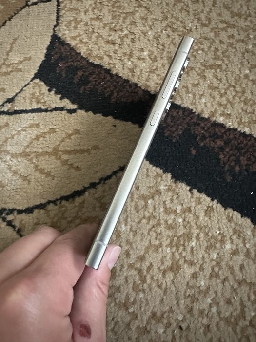 Samsung S24 ultra 12/512